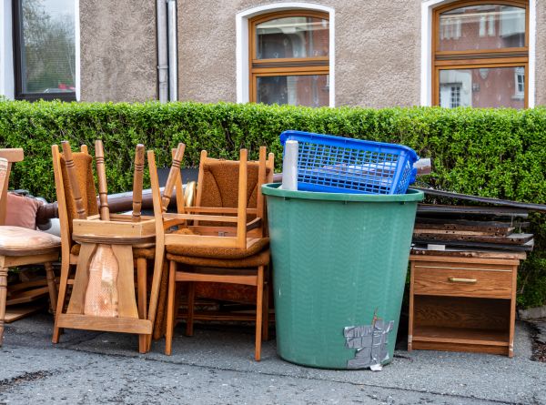 Chair Disposal Service in Grand Prairie
